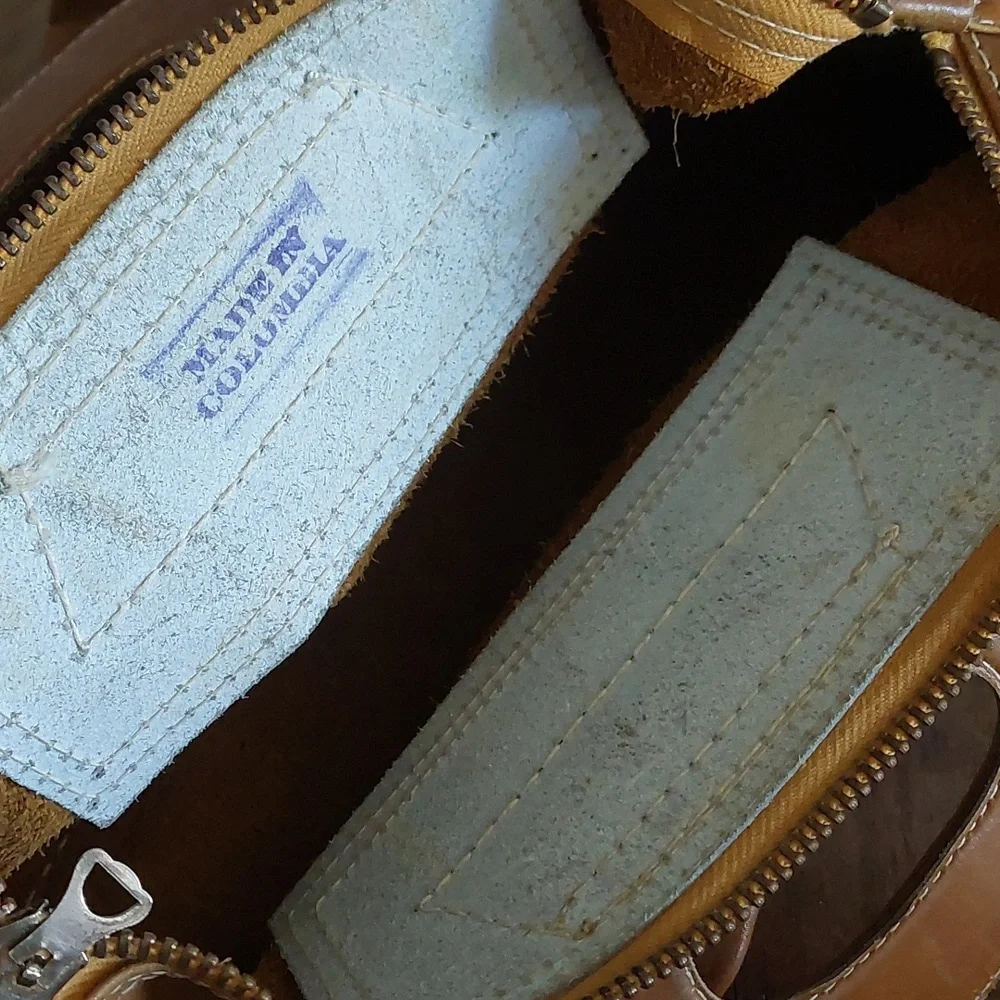 Vintage Suede Leather Carriel Yidi Zipper Camera Bag/Satchel *FINAL PRICE* ♡♡ - Picture 12 of 16